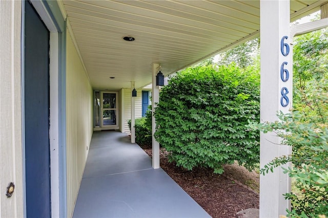668 Willow Ln, Webster, NY 14580 - view of patio