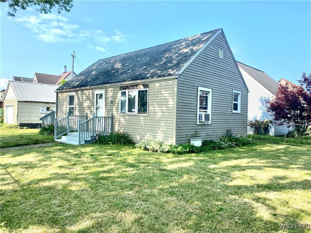 93 Jackson Ave, Lackawanna, NY 14218 - photo 1
