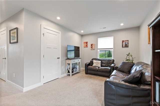 2600 Sunshine Cir, Camillus, NY 13031 - carpeted living area with recessed lighting