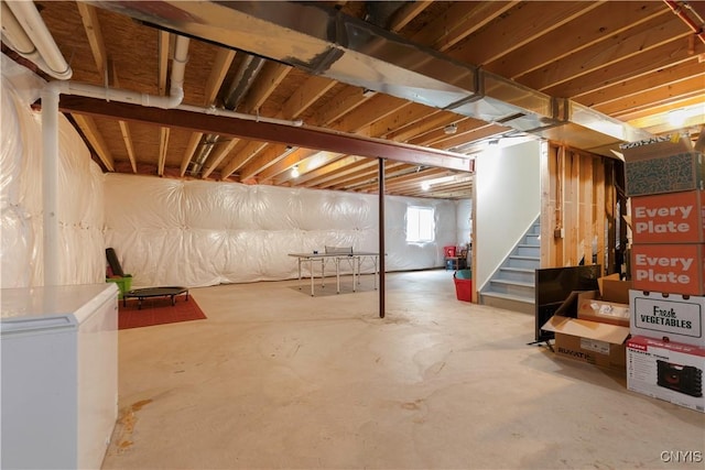 2600 Sunshine Cir, Camillus, NY 13031 - basement featuring stairway