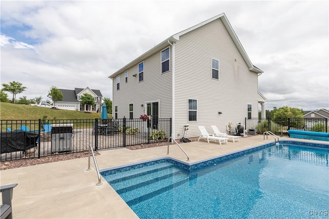 2600 Sunshine Cir, Camillus, NY 13031 - view of pool with a patio