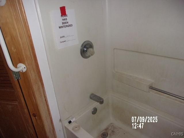 20 N 4th Ave, German Flatts, NY 13357 - bathroom with shower / bath combination
