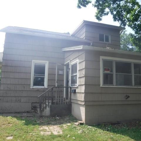 13 E Albion St, Murray, NY 14470 - view of side of property
