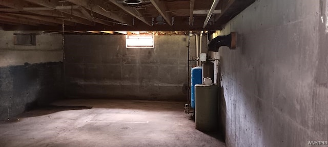 8567 Fairview Ter, Colden, NY 14033 - basement with a water pressure tank