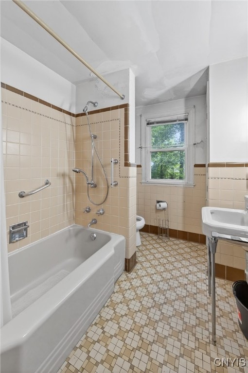 307 3rd St, Salina, NY 13088 - photo 22