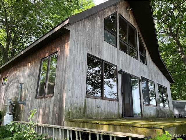 8227 Catfish Point Rd, Cape Vincent, NY 13624 - view of property exterior