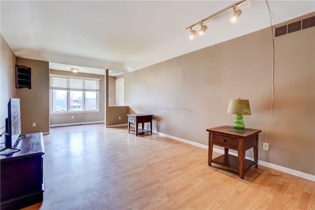 21 Spring Hl, Perinton, NY 14450 - living area with baseboards and rail lighting