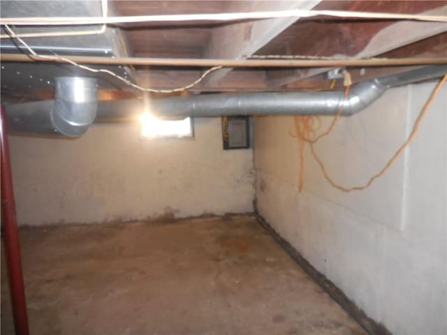 45 Olin Ave, Perry, NY 14530 - unfinished below grade area with electric panel