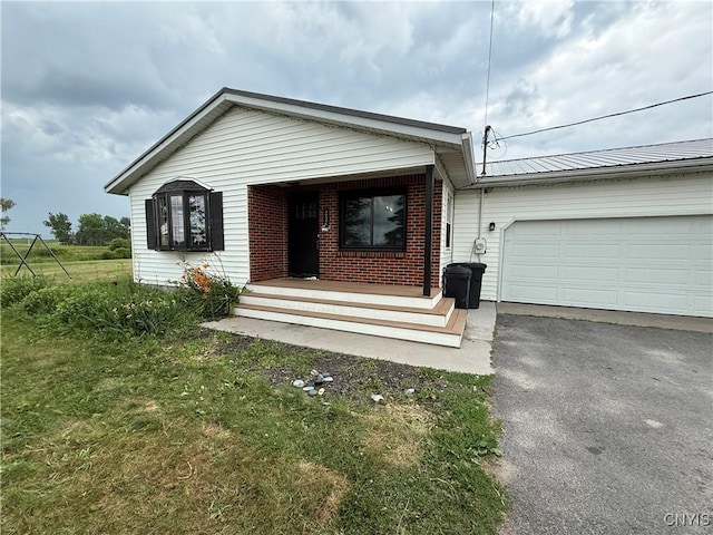 30346 Rockbrook Rd, Le Ray, NY 13637 - photo 2