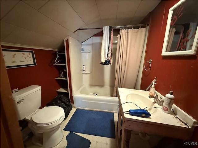 352 S Real St, Cape Vincent, NY 13618 - full bathroom featuring shower / bath combo, vanity, and lofted ceiling
