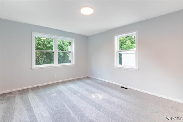 539 Windermere Blvd, Amherst, NY 14226 - carpeted empty room featuring baseboards