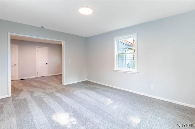 539 Windermere Blvd, Amherst, NY 14226 - carpeted spare room featuring baseboards