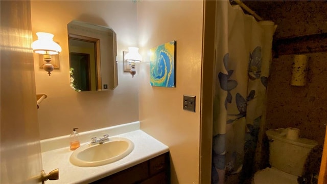 1221 Garden Ln, Middlesex, NY 14507 - full bathroom featuring vanity and curtained shower