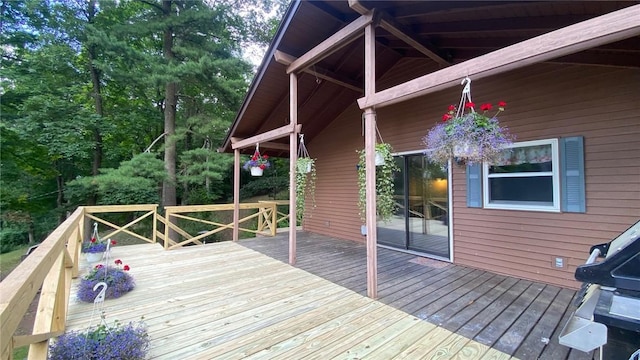 1221 Garden Ln, Middlesex, NY 14507 - view of deck