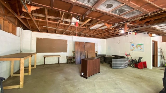 1221 Garden Ln, Middlesex, NY 14507 - basement with a garage