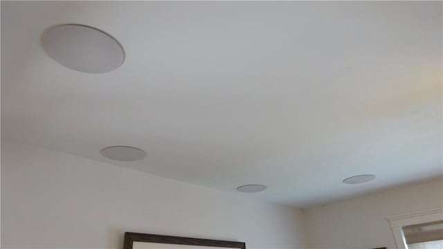 164 S Fitzhugh St, Rochester, NY 14608 - detailed view