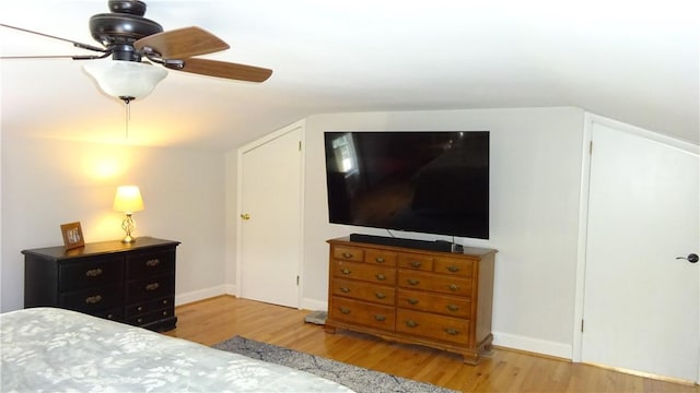 164 S Fitzhugh St, Rochester, NY 14608 - bedroom with wood finished floors and ceiling fan