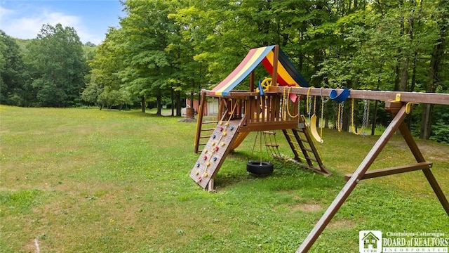 2777 S Roberts Rd, Sheridan, NY 14063 - view of jungle gym with a lawn