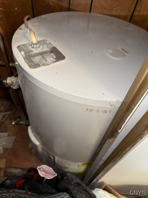 6792 Creek Rd, Lincoln, NY 13421 - detailed view of water heater