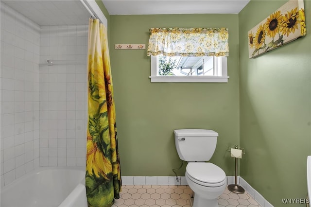 2610 Coomer Rd, Newfane, NY 14028 - full bathroom with toilet and shower / bathtub combination with curtain