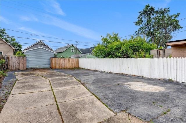1143 Kensington Ave, Buffalo, NY 14215 - view of patio