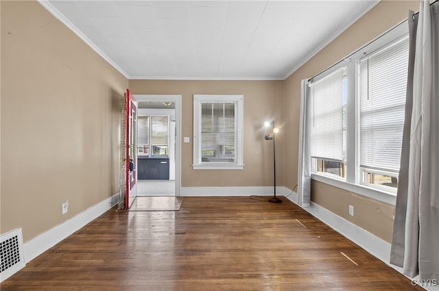 345 Wayland Rd, Salina, NY 13208 - empty room with crown molding and wood finished floors