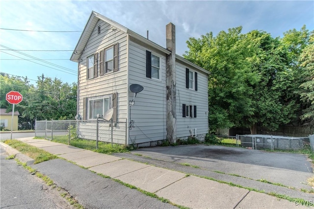603 Emerson St, Watertown City, NY 13601 - photo 2