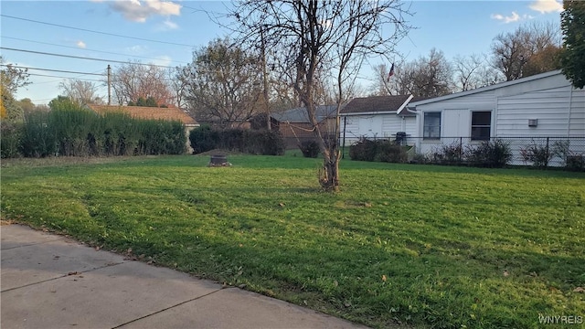 25 Fernwood Ave, West Seneca, NY 14206 - view of yard