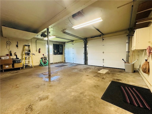 55 Wegman St, Sennett, NY 13021 - view of garage