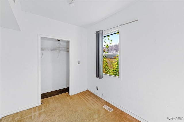 2275 Broadway St, Cheektowaga, NY 14212 - unfurnished bedroom featuring light colored carpet and a closet