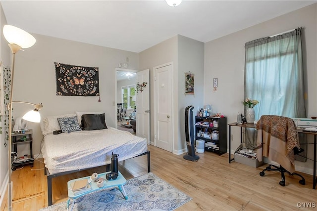 101 Comstock Ave, Syracuse, NY 13210 - bedroom with wood finished floors