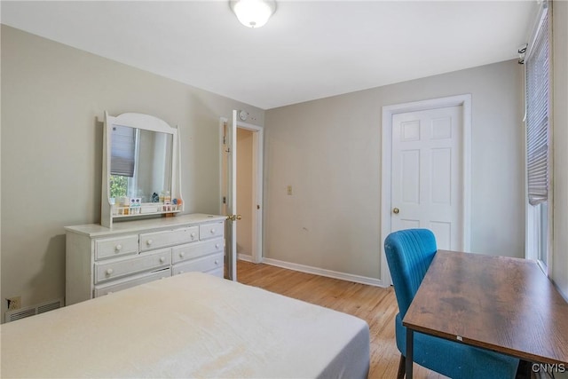 101 Comstock Ave, Syracuse, NY 13210 - bedroom with light wood finished floors and baseboards