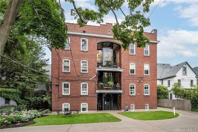 107 Oakland Pl Unit 1, Buffalo, NY 14222 - view of building exterior