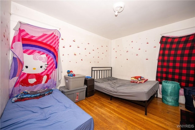181 Ericson Ave, Buffalo, NY 14215 - bedroom with wood finished floors