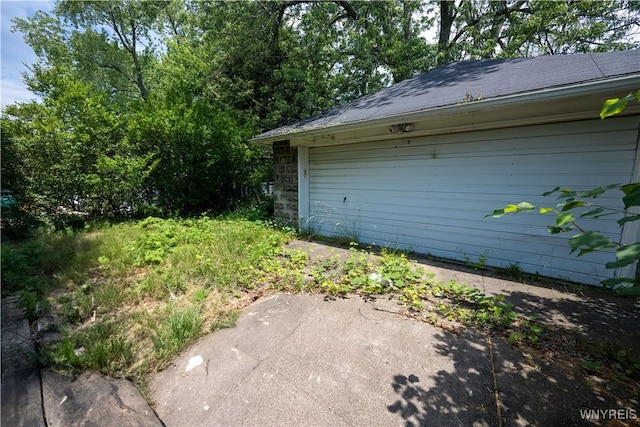 181 Ericson Ave, Buffalo, NY 14215 - view of garage