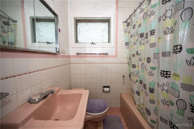 181 Ericson Ave, Buffalo, NY 14215 - bathroom with tile walls and shower / bathtub combination with curtain