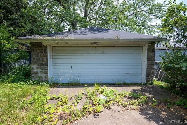 181 Ericson Ave, Buffalo, NY 14215 - view of detached garage