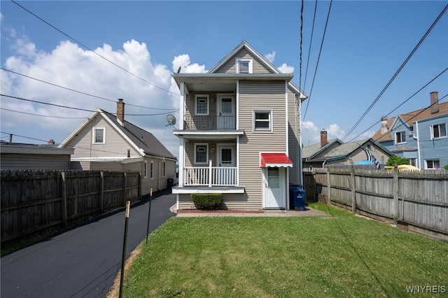 2363 Niagara St, Buffalo, NY 14207 - back of house with a fenced backyard