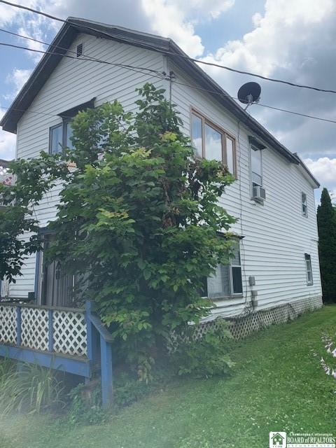 6 Dean St, Randolph, NY 14772 - view of property exterior with a lawn
