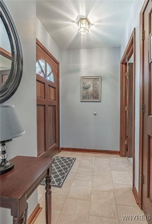 5650 Keck Rd, Lockport Town, NY 14094 - photo 4