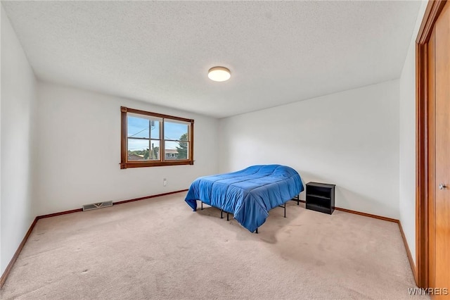 6103 Reger Dr, Lockport Town, NY 14094 - bedroom featuring carpet flooring and a textured ceiling