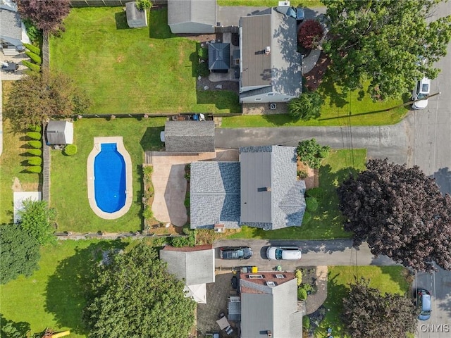 419 Bronson Rd, Geddes, NY 13219 - bird's eye view of a pool