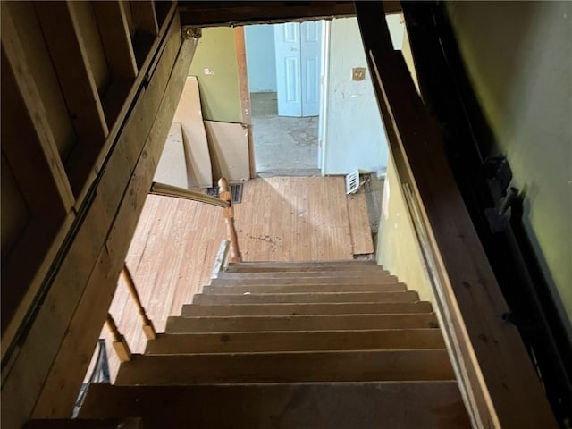 10276 Roosevelt Hwy, Yates, NY 14098 - view of stairway