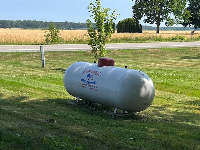 10276 Roosevelt Hwy, Yates, NY 14098 - exterior view of heating fuel tank