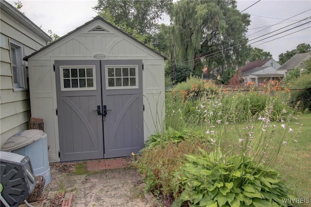112 Vegola Ave, Cheektowaga, NY 14225 - view of shed