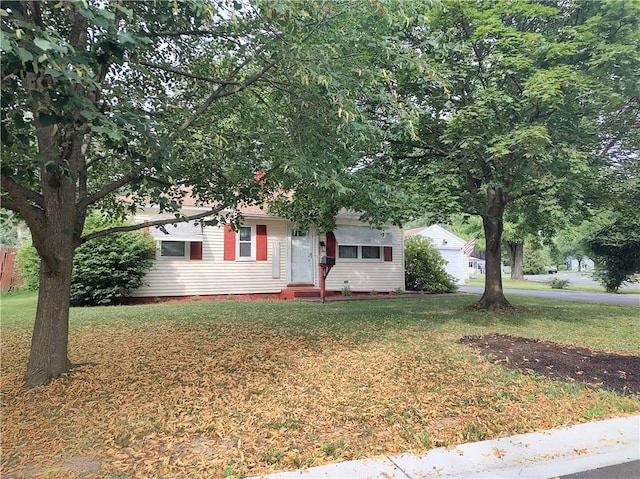 1 Seneca Cir, Seneca Falls, NY 13148 - photo 2