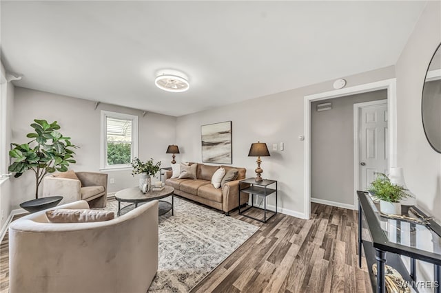 112 Southgate Rd, Cheektowaga, NY 14215 - living area with wood finished floors and baseboards