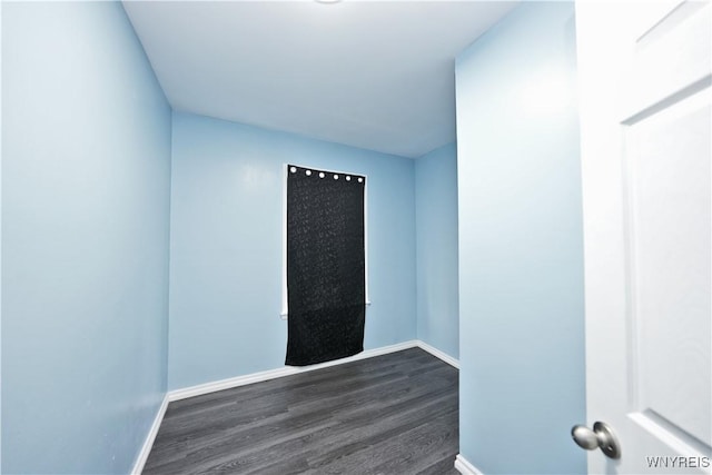 290 Riverside Ave, Buffalo, NY 14207 - empty room with dark wood finished floors and baseboards