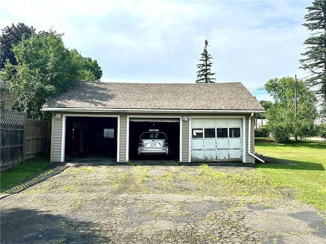 750 Reservoir St, Elmira City, NY 14905 - view of detached garage