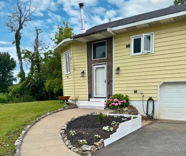 10830 Cosby Manor Rd, Deerfield, NY 13502 - photo 3